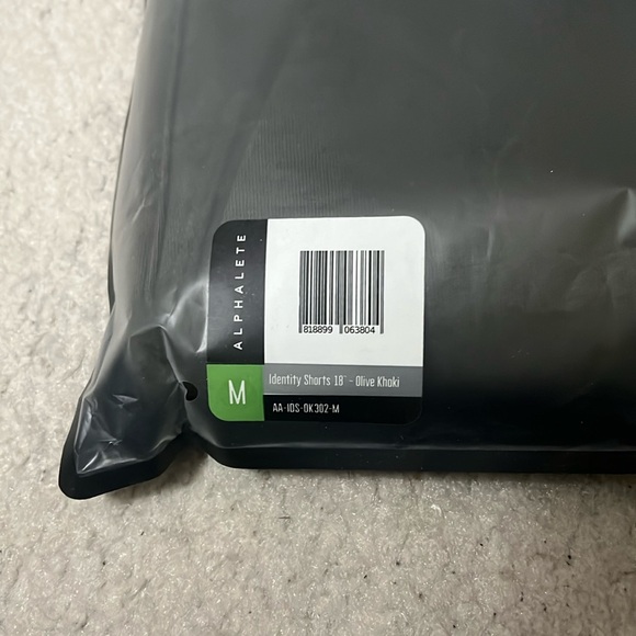 Alphalete Identity Shorts - Olive Green - Picture 4 of 4